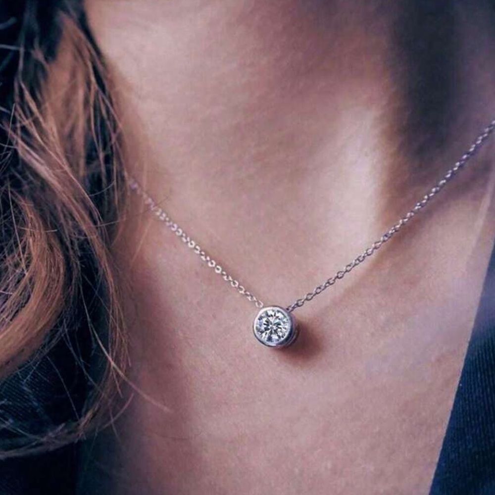 Diamond necklace M1452